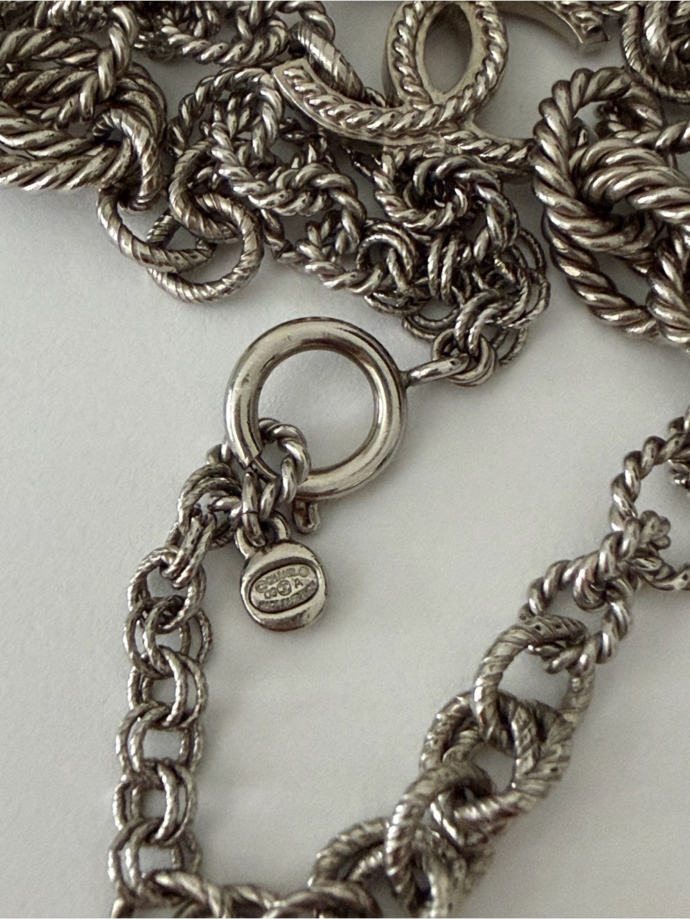 CHANEL - Picture 9 of 9